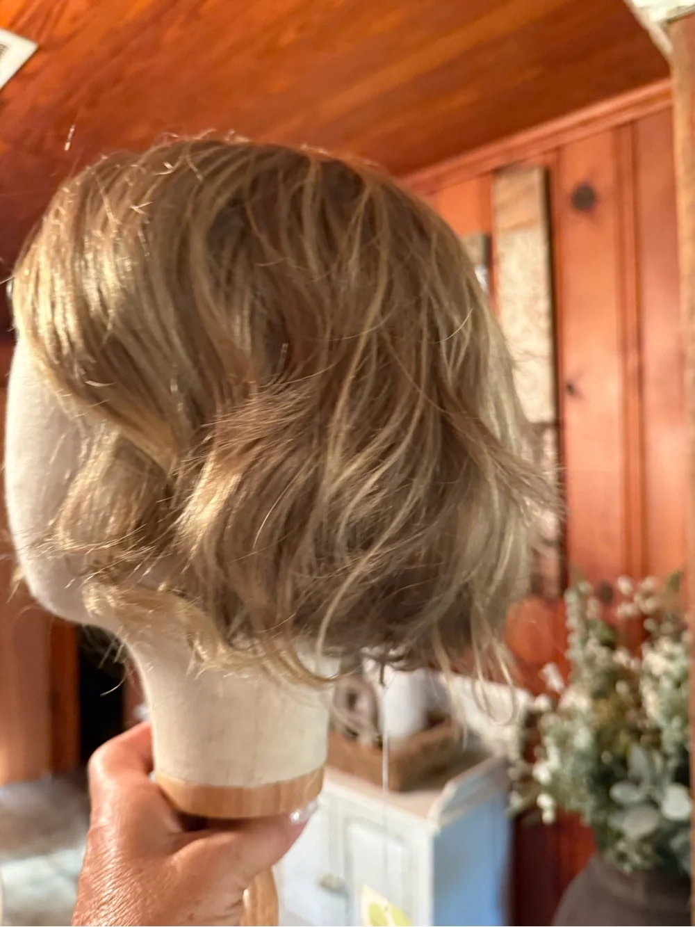Envy Wig Gia- NWT- never worn $125